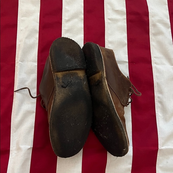 Clarks Leather Shoes - Picture 4 of 9